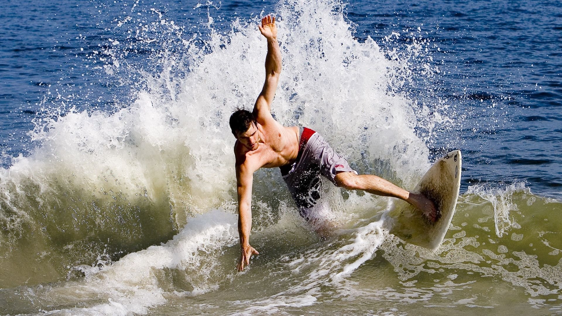 体育新闻中心推动基层体育内容精准扶贫传播项目,体育+扶贫